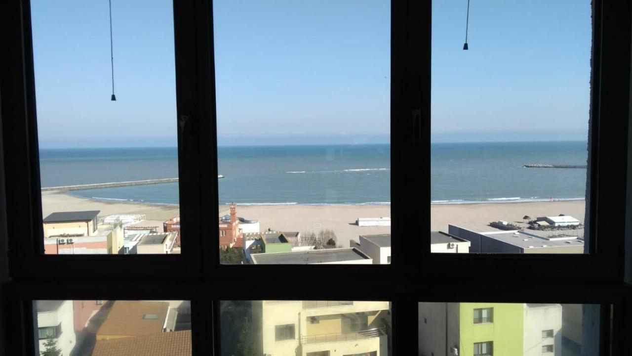 Apartmán Magic Blue Sea Constanţa Exteriér fotografie